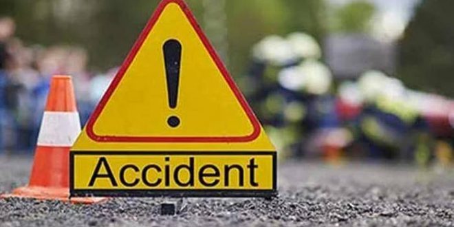 कोल्हापुर में सड़क हादसे में बेंगलुरू के एक ही परिवार के तीन लोगों की मौत, एक घायल