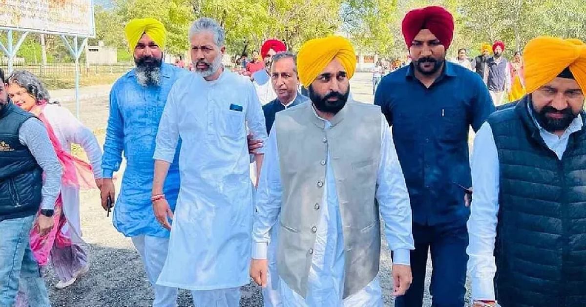 पंजाब के आप सरकार का कैबिनेट विस्तार, 5 विधायकों ने ली मंत्री पद की शपथ