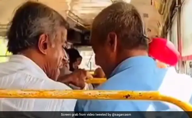 बबस में दो यात्री सीट के लिए आपस में लड़ गए, एक ने कहा-