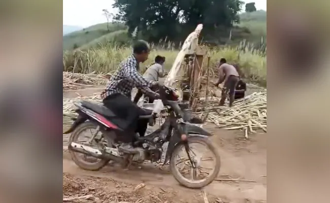 ये है जुगाड़: बाइक के जरिए गन्ने का रस निकालना हुआ बेहद आसान, 15 सेकंड में नकालता है 1 गिलास