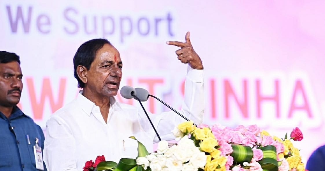 'लोकतंत्र और संघीय व्यवस्था की हत्या कर रही बीजेपी सरकार', तेलंगाना के सीएम केसीआर का पीएम मोदी पर तीखा हमला